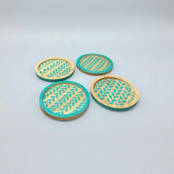 4 Handmade Wooden Blue Patterned Drink Coasters - Picture 3 of 5
